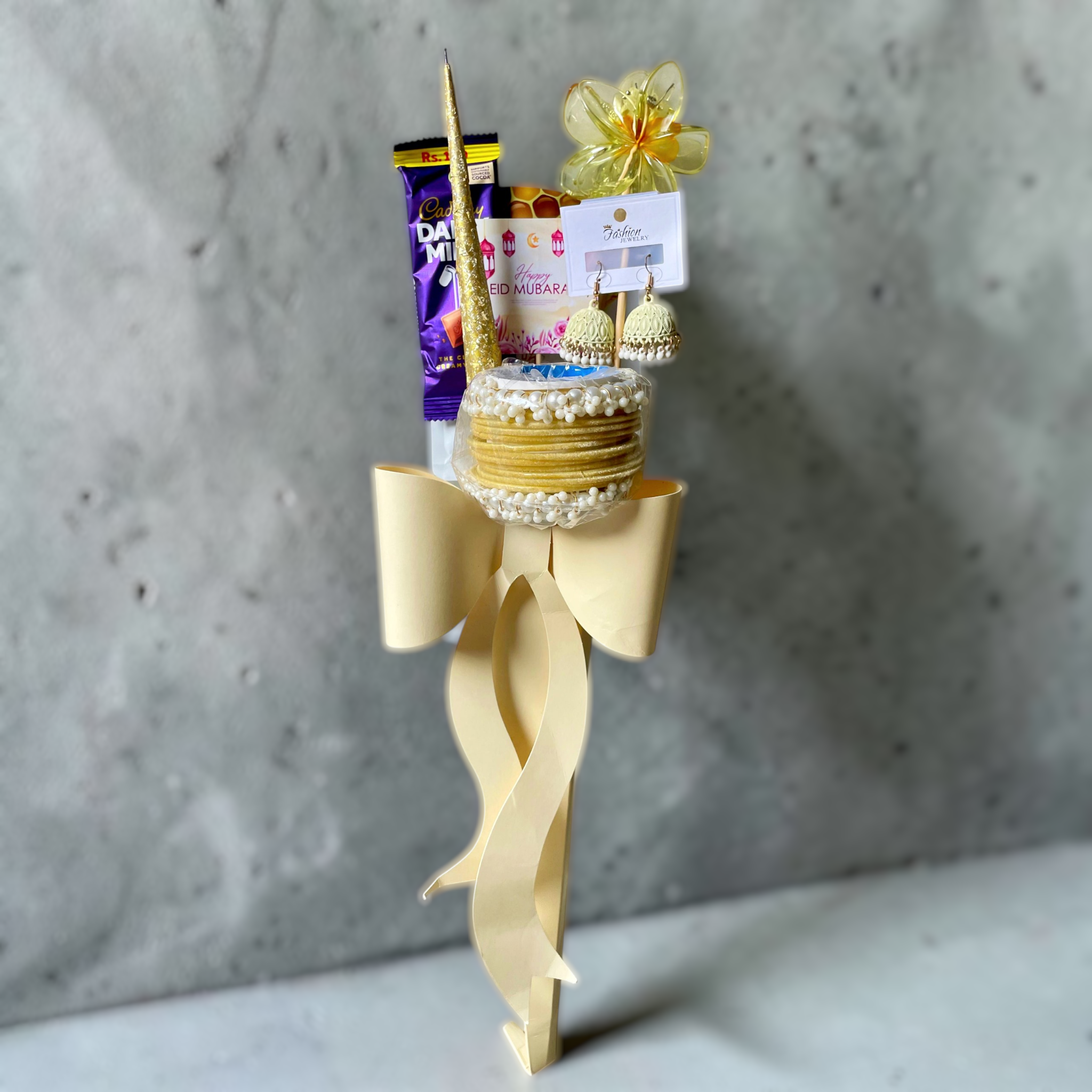 Bow Butter Eidi Bouquet