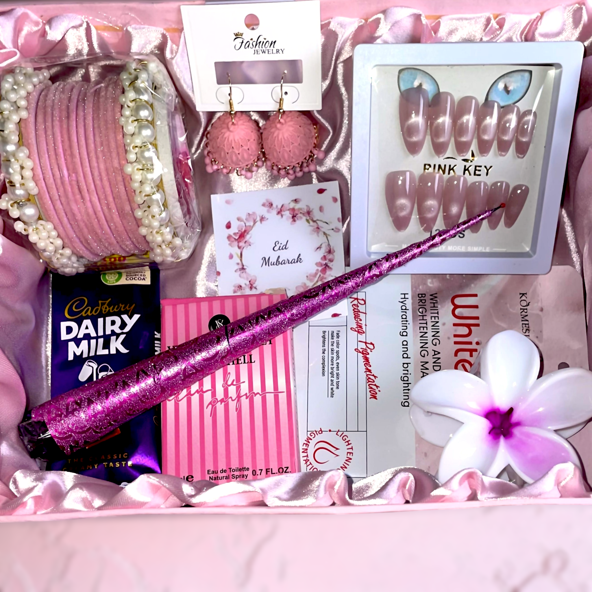 Rose Allure Premium Eidi Box